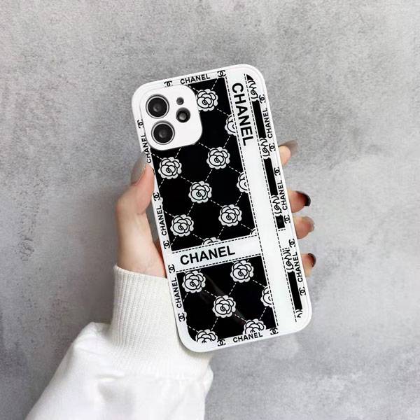 chanel iphone 12 case